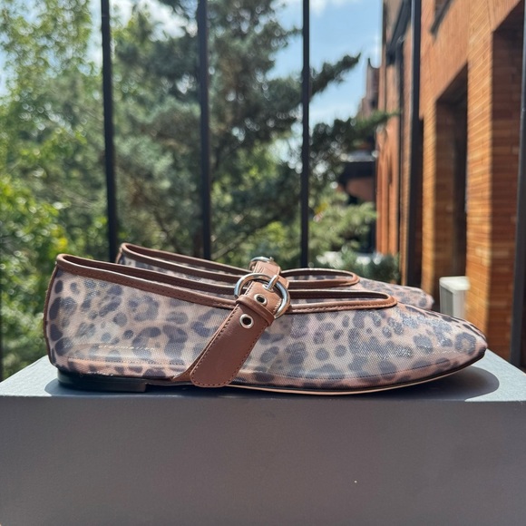 New Reformation Bethany Ballet Flat Shoes Leopard Mesh Black 9 - Picture 1 of 17